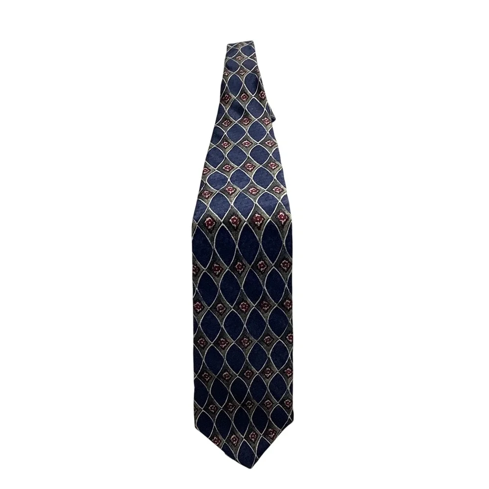 Jos. A. Bank Premier Collection Silk Tie Navy Blue Geometric Diamond Pattern